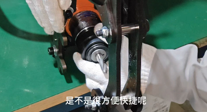 內(nèi)燃鋼軌鉆孔機(jī)新升級